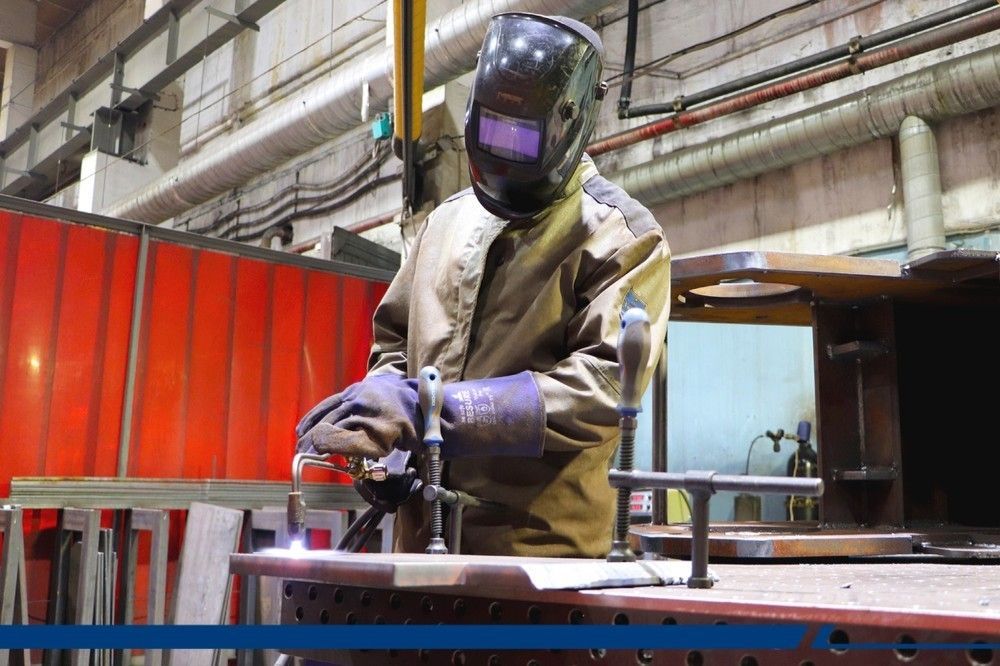 директор монтажник распадской междуреченск. козлов александр анатольевич главный инженер ш. монтажник распадской. распадский монтажник. монтажник распадской междуреченск.